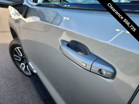 Used 2025 GMC Sierra 1500 AT4 w/ AT4 Premium Package image 18