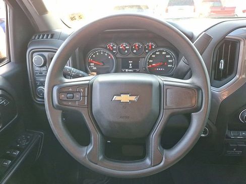 Certified 2023 Chevrolet Silverado 1500 Custom image 11