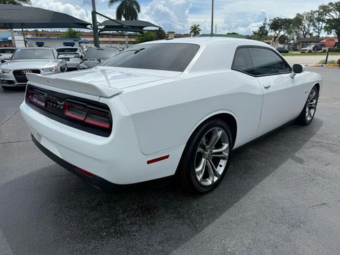 Used 2020 Dodge Challenger R/T image 6