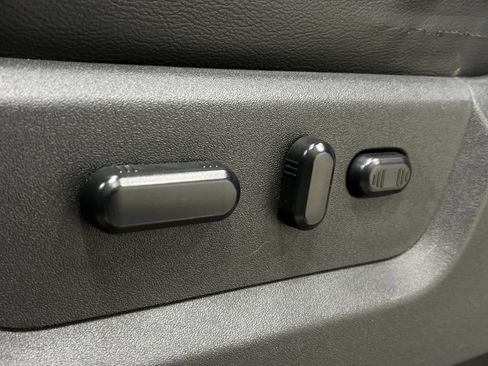 Used 2016 Ford F350 Lariat w/ Lariat Ultimate Package AWD/4WD image 19