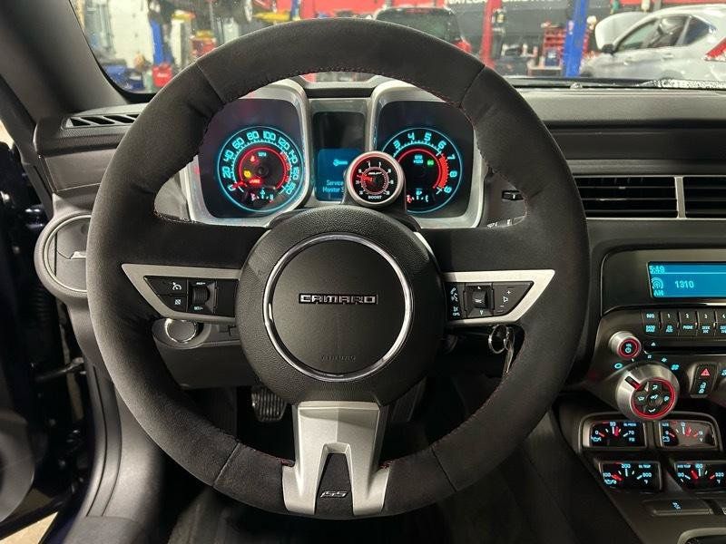 Used 2010 Chevrolet Camaro SS w/ RS Package RWD image 16