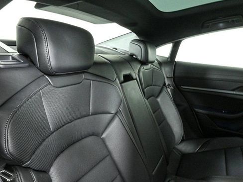New 2025 Porsche Taycan image 22