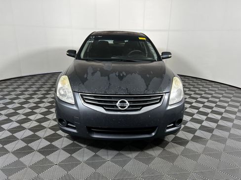 Used 2012 Nissan Altima 3.5 SR FWD image 2