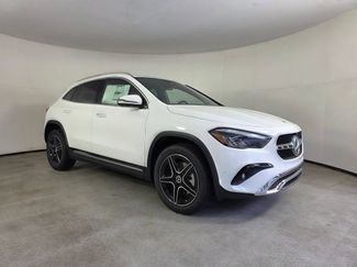 New 2026 Mercedes-Benz GLA 250 video 1