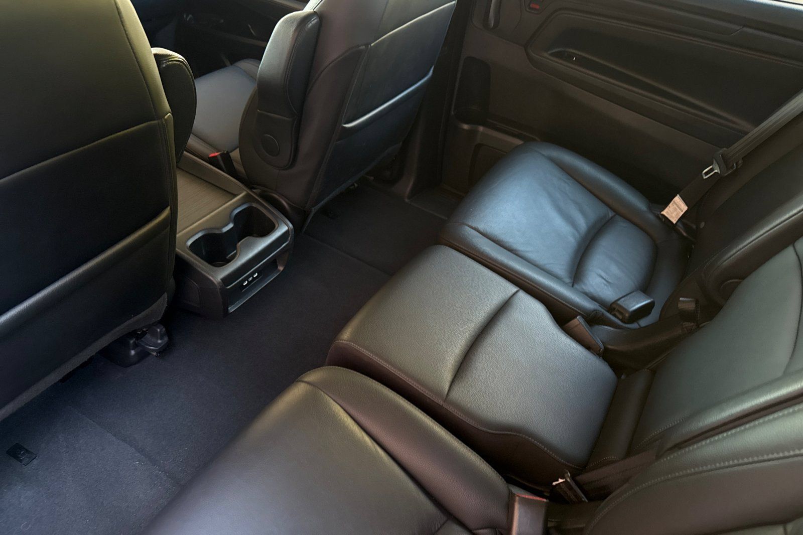 Used 2025 Honda Odyssey EX-L image 16