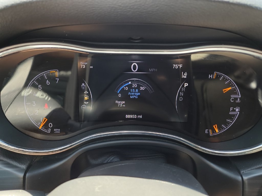 Used 2019 Jeep Grand Cherokee Limited X AWD/4WD image 18