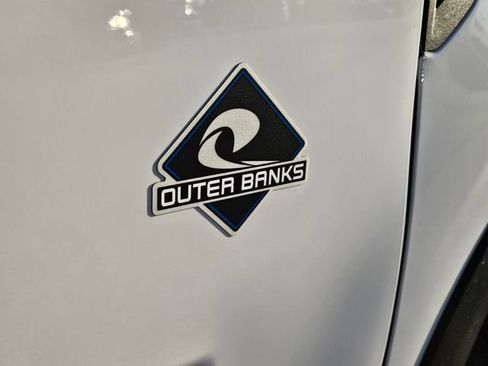 New 2025 Ford Bronco Sport Outer Banks image 6