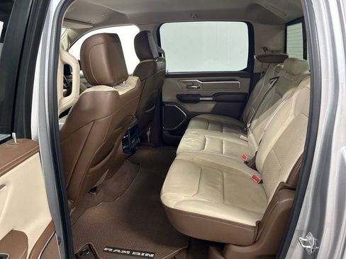 Used 2019 RAM 1500 Laramie AWD/4WD image 20
