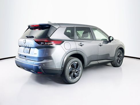 Used 2025 Nissan Rogue SV AWD/4WD image 9