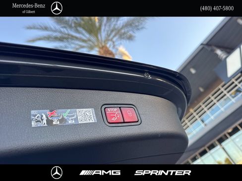 New 2026 Mercedes-Benz GLC 300 image 8