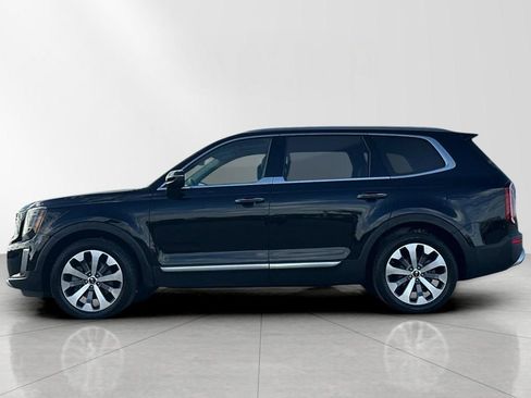 Used 2021 Kia Telluride S image 3