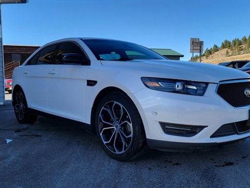 Used 2016 Ford Taurus SHO w/ Equipment Group 401A image 4