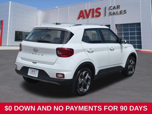 Used 2025 Hyundai Venue SEL FWD image 6