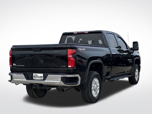 Used 2024 Chevrolet Silverado 3500 LTZ w/ LTZ Convenience Package AWD/4WD image 7