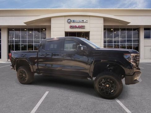 New 2025 GMC Sierra 1500 AT4 w/ Technology Package image 17