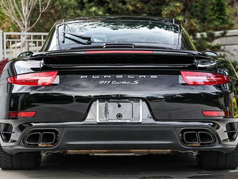 Used 2014 Porsche 911 Turbo S image 7