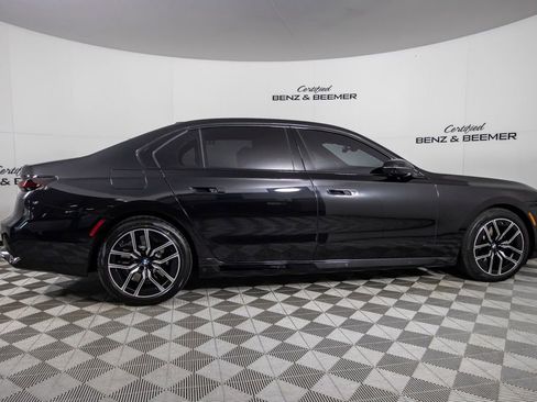 Used 2023 BMW 760i xDrive w/ Executive Package AWD/4WD image 4