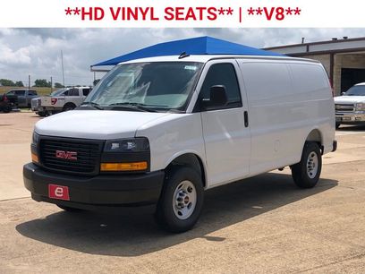 New 2025 GMC Savana 2500 w/ Enhanced Convenience Package