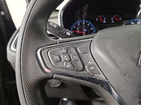 Used 2021 Chevrolet Equinox LS w/ LS Convenience Package image 22