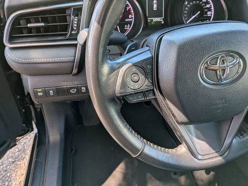 Used 2024 Toyota Camry SE image 25