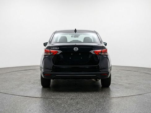 Used 2025 Nissan Versa SV FWD image 7