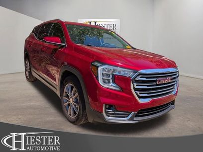 Used 2023 GMC Terrain SLT w/ Infotainment Package II