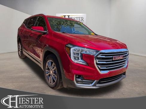 Used 2023 GMC Terrain SLT w/ Infotainment Package II image 1
