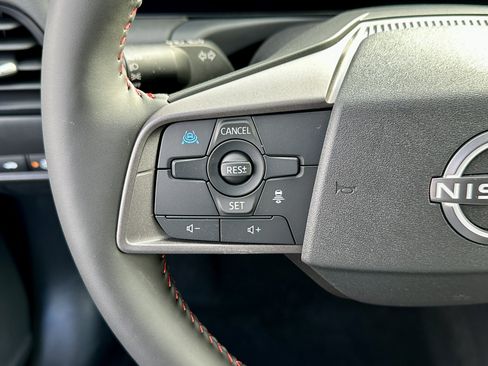 New 2026 Nissan Sentra SR w/ SR Premium Package FWD image 24