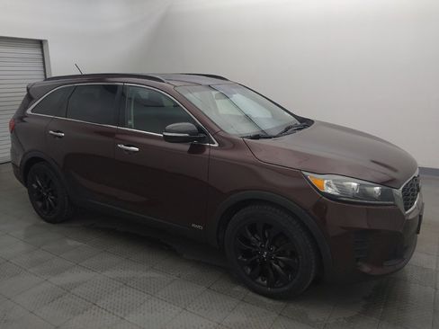 Used 2019 Kia Sorento S AWD/4WD image 11