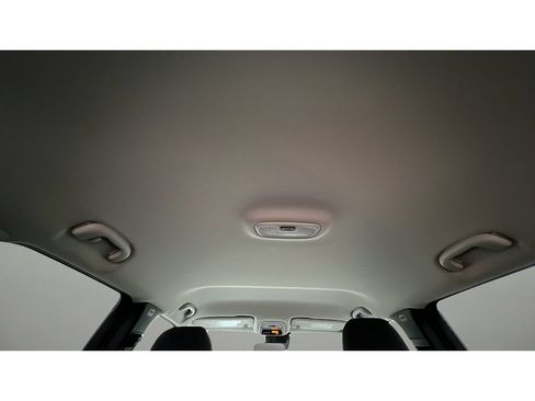 Certified 2023 Chevrolet TrailBlazer LT FWD image 29