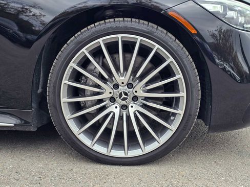 Used 2024 Mercedes-Benz S 580 S 580 image 9