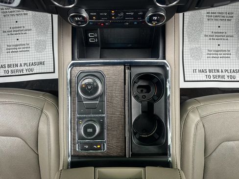 Used 2018 Ford Expedition Limited w/ Equipment Group 302A image 23