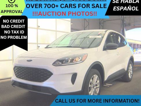 Used 2022 Ford Escape SE image 1