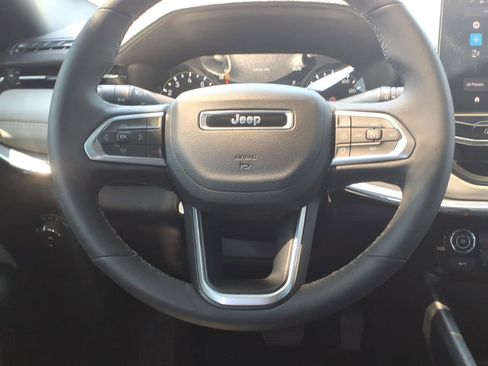 Used 2024 Jeep Compass Limited AWD/4WD image 14