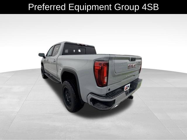 Used 2024 GMC Sierra 1500 AT4 w/ Technology Package AWD/4WD image 5