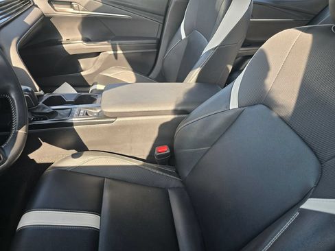 Used 2025 Toyota Camry SE FWD image 21