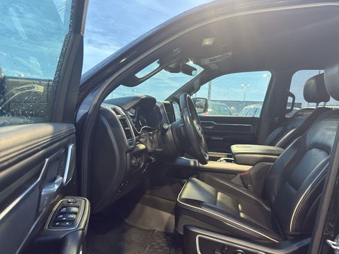 Used 2023 RAM 1500 Laramie AWD/4WD image 11