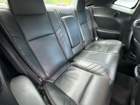 Used 2015 Dodge Challenger SRT Hellcat RWD image 15