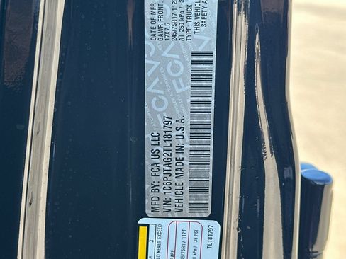 New 2026 Jeep Gladiator Sport AWD/4WD image 28