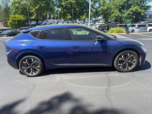 Used 2023 Kia EV6 GT-Line w/ GT-Line Suede Seat Package RWD image 4