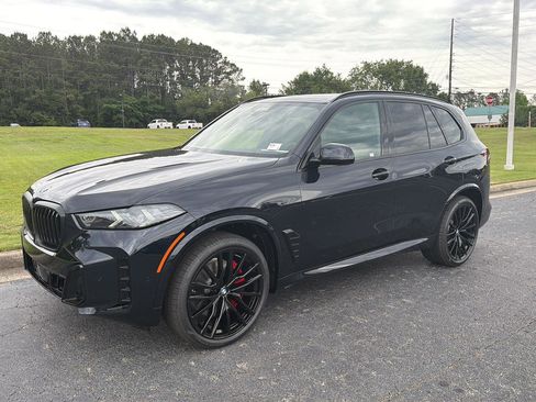 New 2026 BMW X5 sDrive40i w/ Executive Package RWD image 1