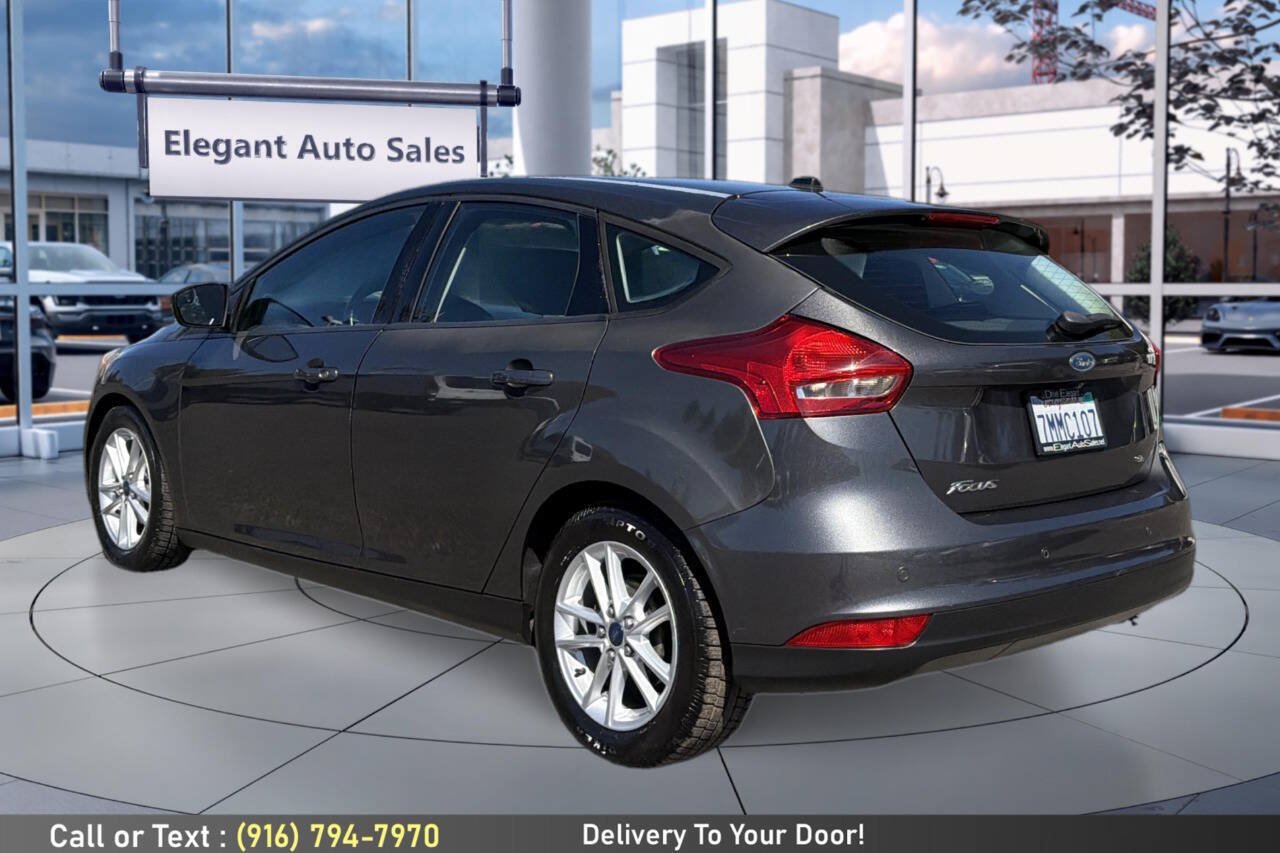 Used 2015 Ford Focus SE FWD image 7