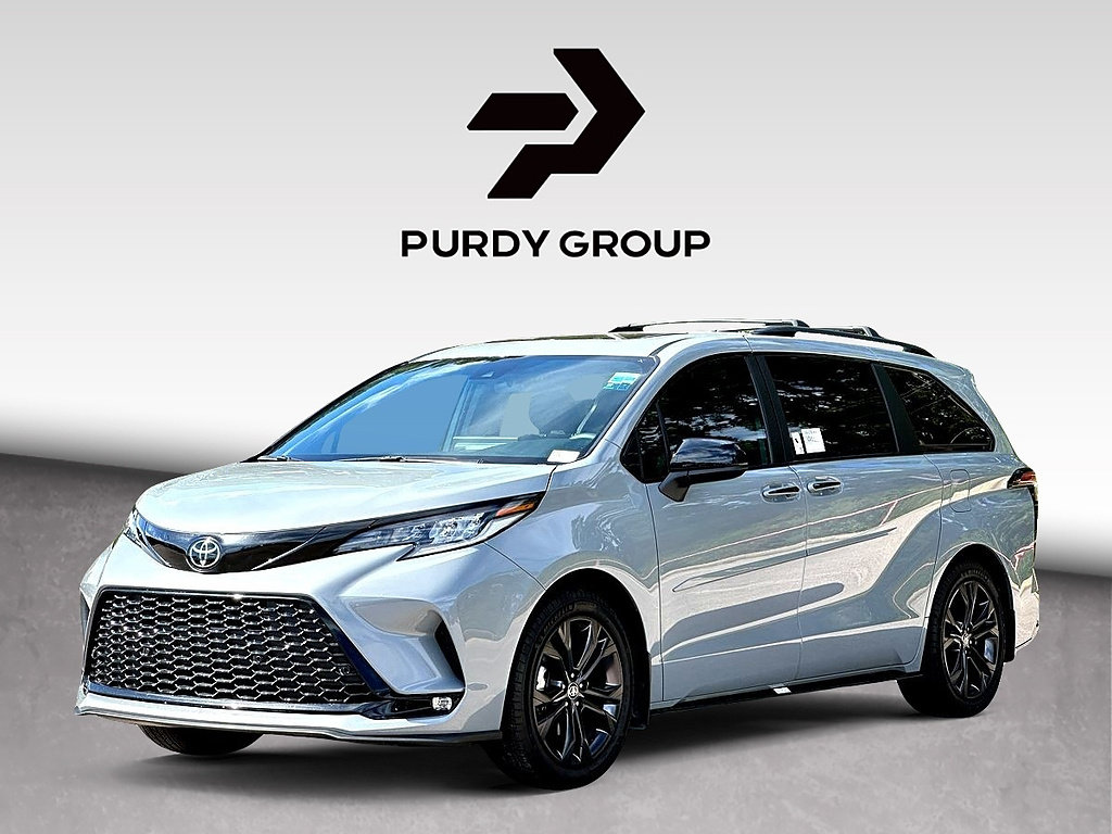 New 2026 Toyota Sienna XSE FWD image 4