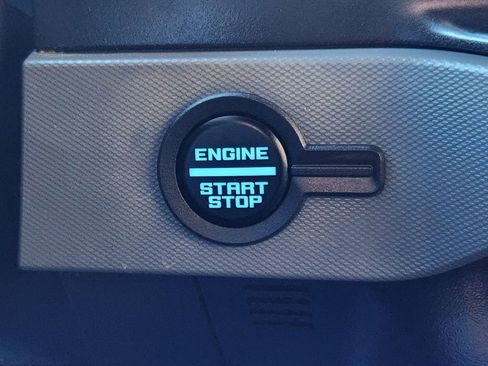 Used 2023 Ford Bronco Black Diamond w/ Sasquatch Package image 20