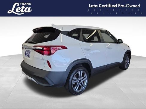 Used 2022 Kia Seltos LX AWD/4WD image 6