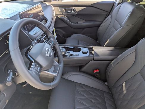 New 2026 Nissan Rogue Platinum w/ Platinum Premium Package AWD/4WD image 12