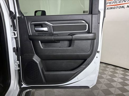 Used 2025 RAM 2500 Big Horn AWD/4WD image 23