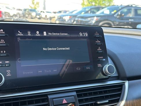 Used 2021 Honda Accord EX-L image 17