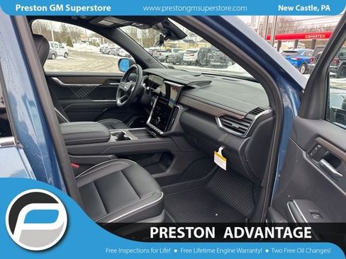 New 2026 GMC Acadia Denali w/ Super Cruise Package AWD/4WD image 16