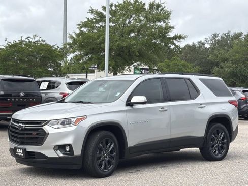 Used 2020 Chevrolet Traverse RS FWD image 8